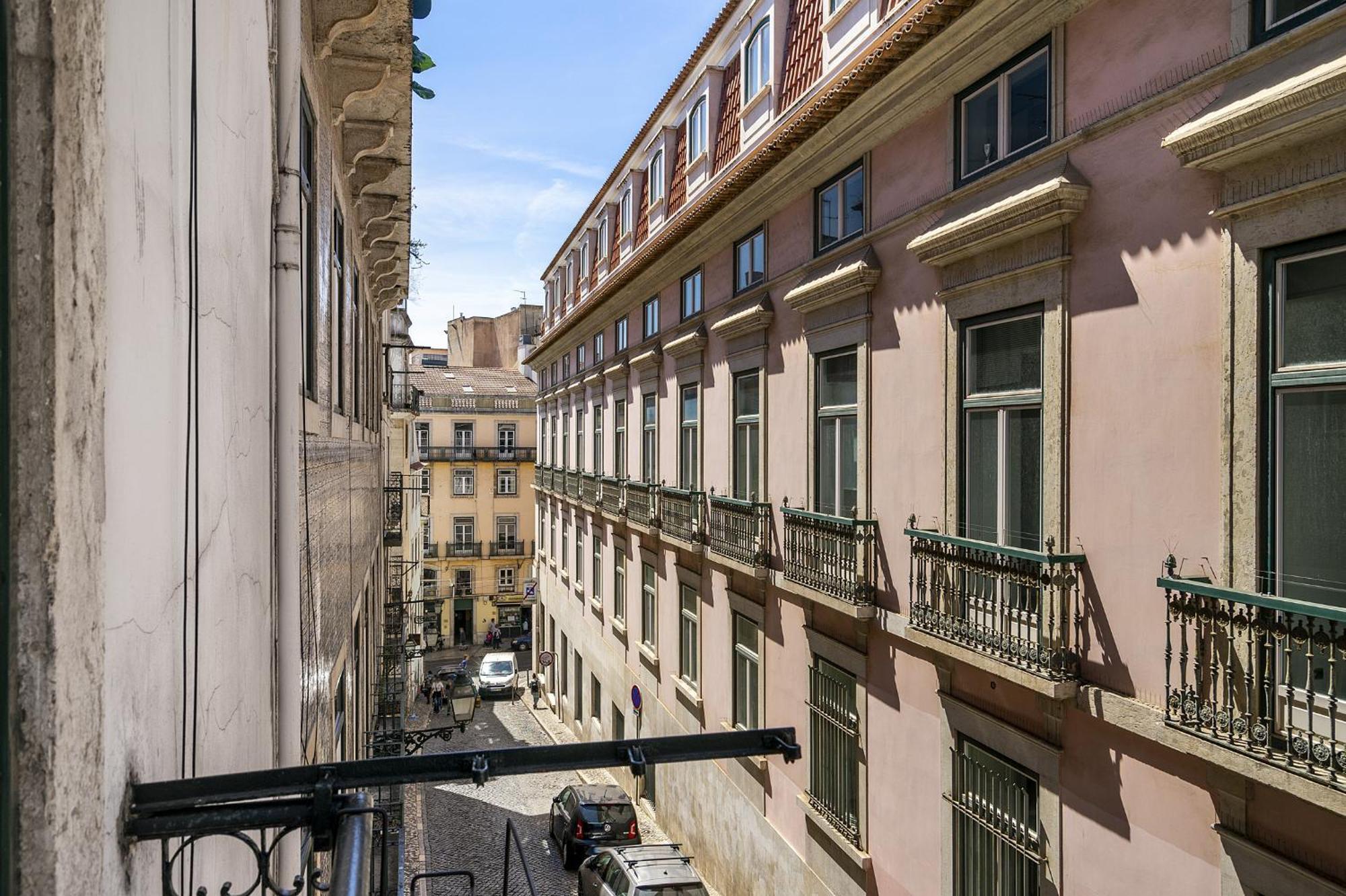 Whome Stylish Family Residence In The Heart Of Chiado Lisboa Exterior foto